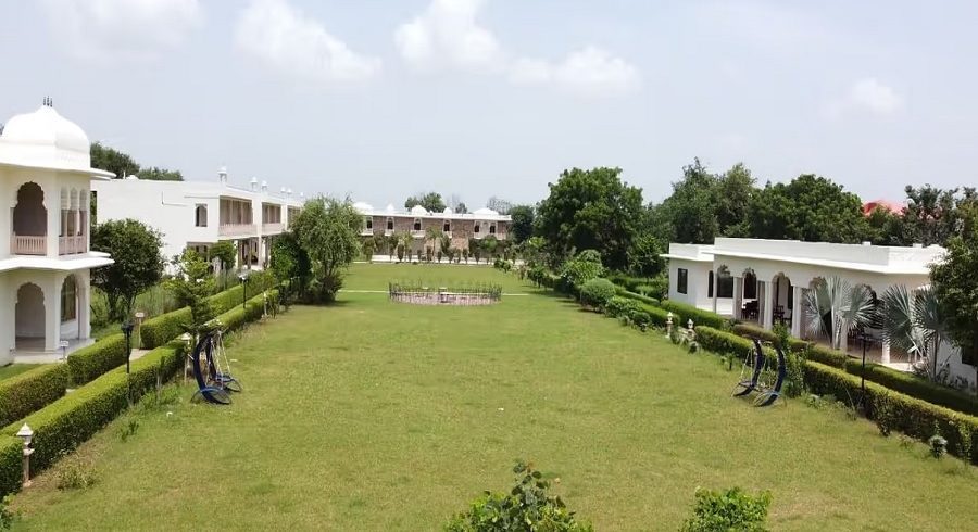 ClarksInn Suites Ranthambore: A Luxurious Retreat with Grand Event Venue for Weddings